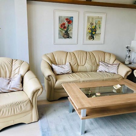 Ferienwohnung Skowronek Am Kurpark กลึคส์บวร์ก ภายนอก รูปภาพ