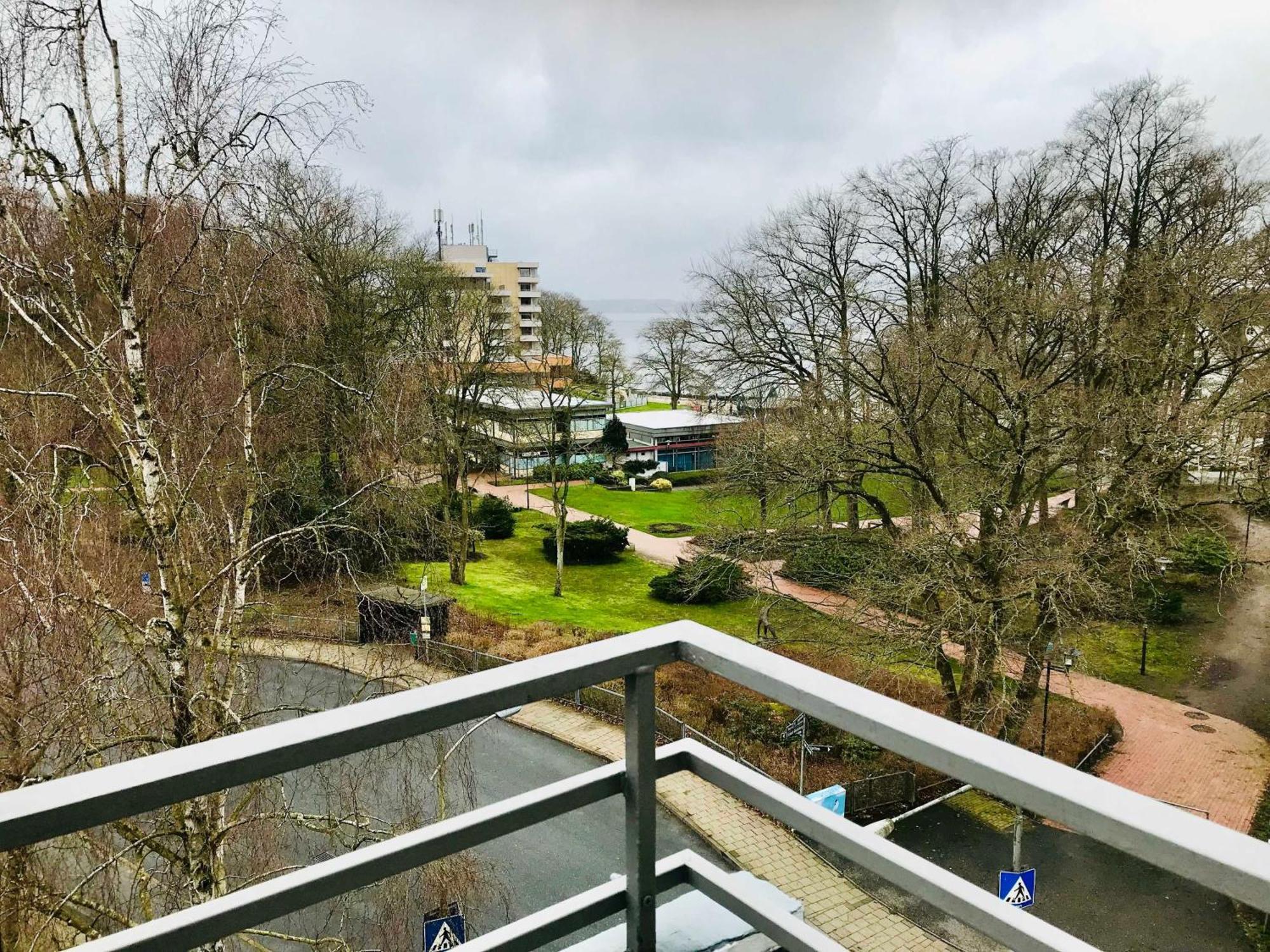 Ferienwohnung Skowronek Am Kurpark กลึคส์บวร์ก ภายนอก รูปภาพ